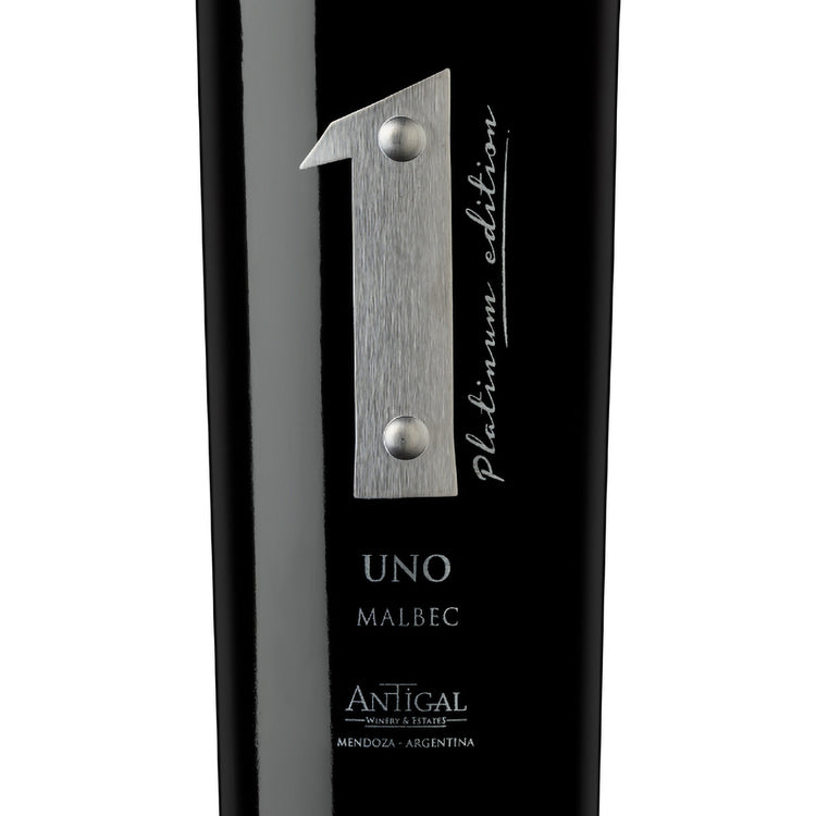 Antigal Malbec Uno Platinum Edition Valle De Uco 2019 Wood Box - 750ML