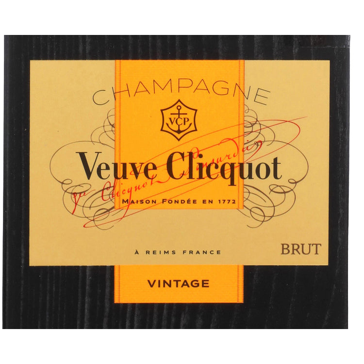 Veuve Clicquot Champagne Brut Vintage 2015 W/ Gift Box - 750ML - Front Label