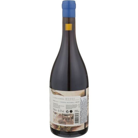 J. Cabral Almeida Dao Tinto Musgo Touriga Nacional 2022 - 750ML