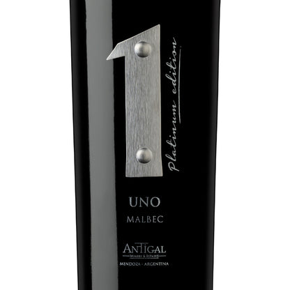 Antigal Malbec Uno Platinum Edition Valle De Uco 2019 Wood Box - 750ML