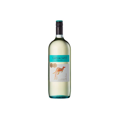 Yellow Tail Moscato South Eastern Australia - 1.5L