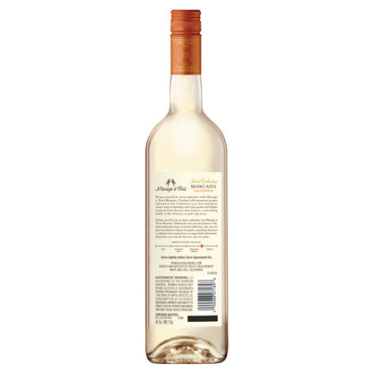 Menage A Trois Moscato Sweet White Blend Sweet Collection California - 750ML