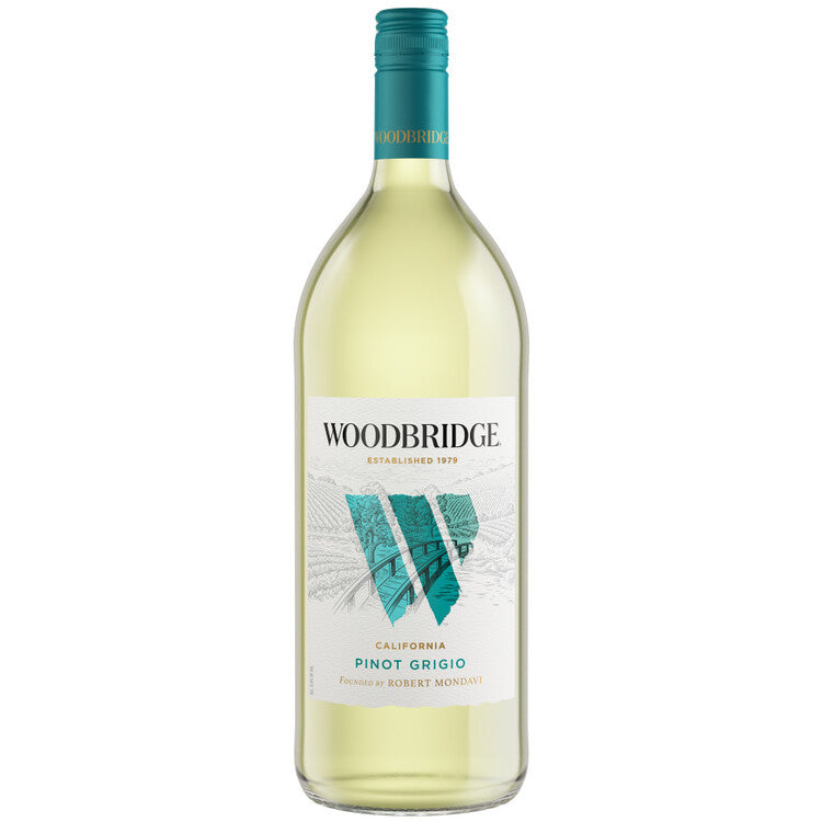 Woodbridge Pinot Grigio California - 1.5L - Front