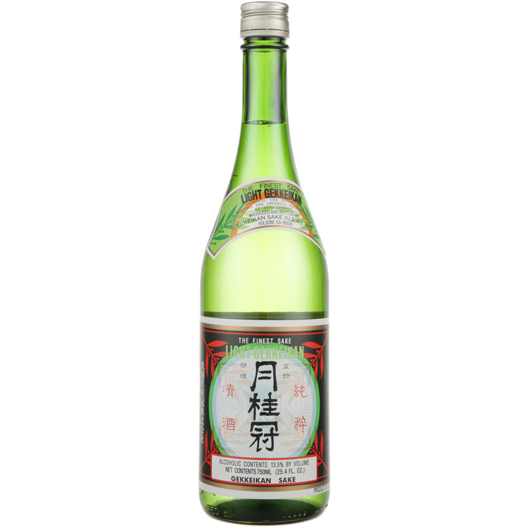 Gekkeikan Junmai Sake Light - 750ML - Front